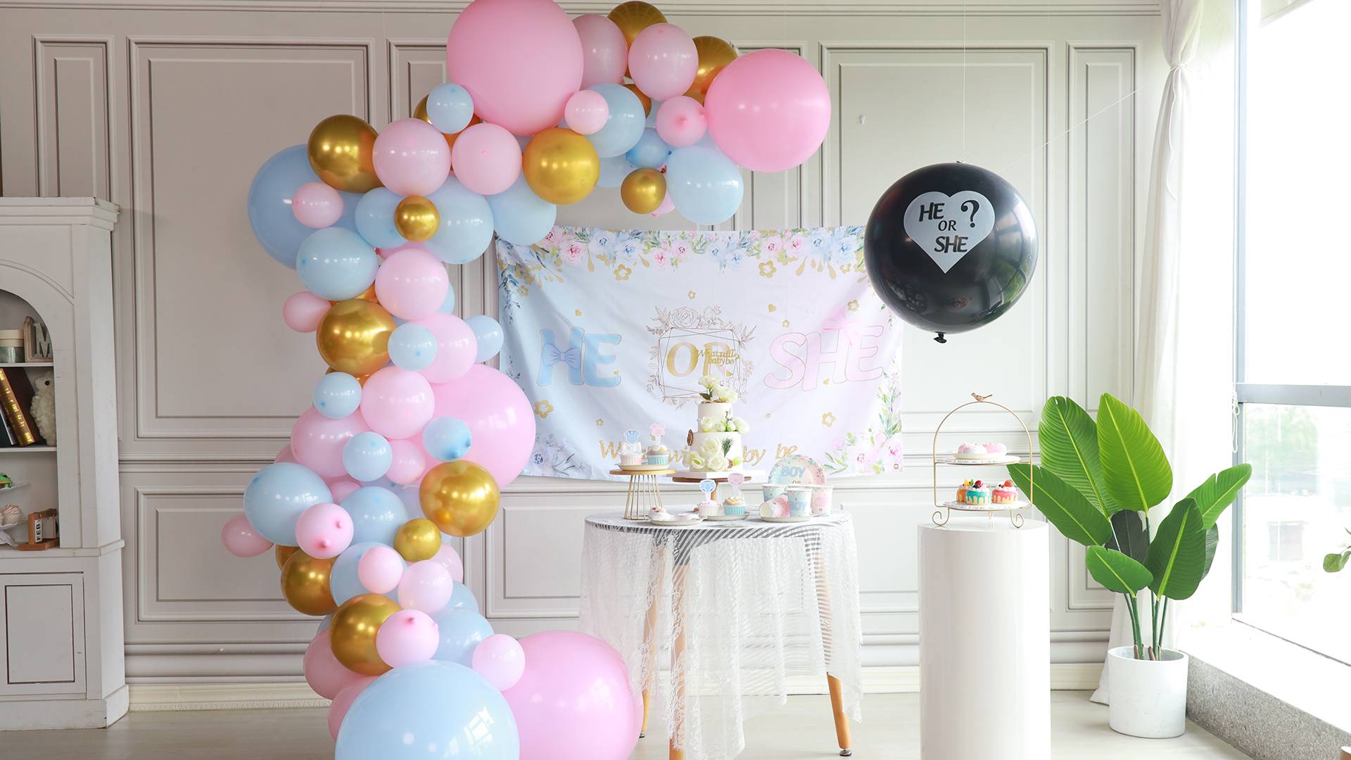  A stunning latex balloon arch designed specifically for a gender reveal celebration. 