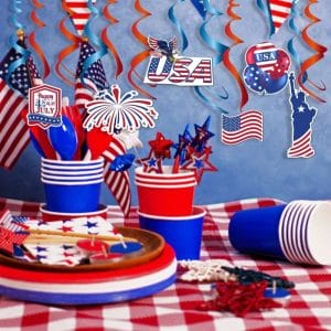 4th of July Hanging Swirls with tablewear