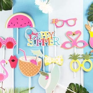 summer party photo props