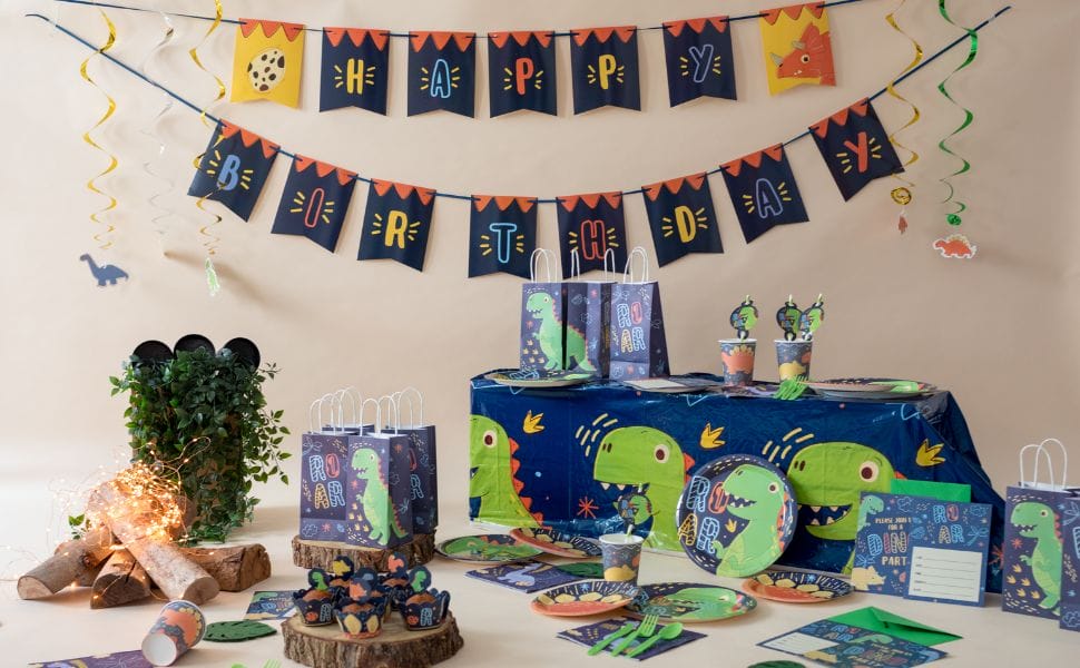 Dinosaur themed party decorations kit with happy birthday and tableware kit