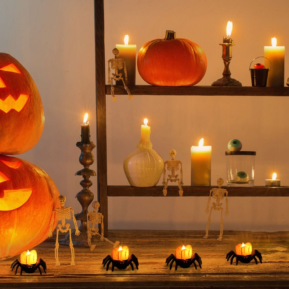 spider battery candles with pumpkin lanterns