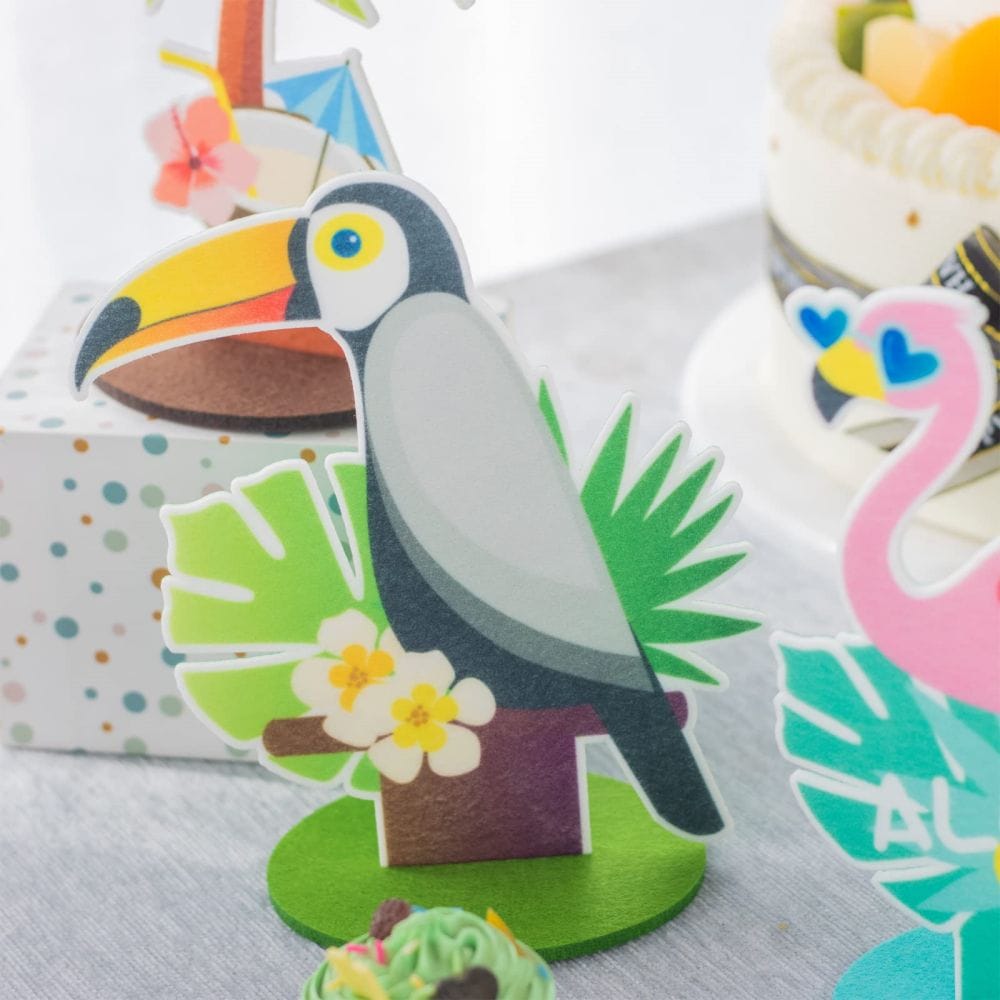 toucan table centerpiece for summer hawaii table decorations
