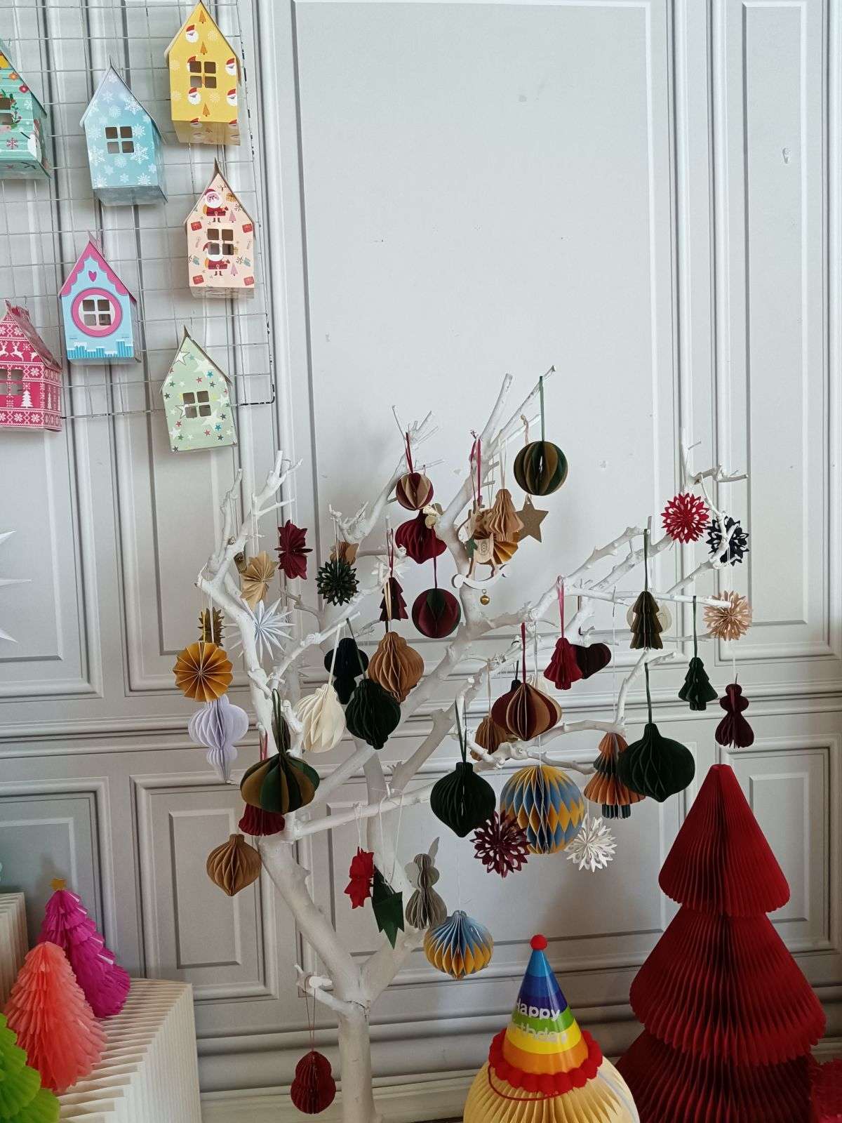 Christmas tree ornaments paper honeycomb decorations honeycomb balls