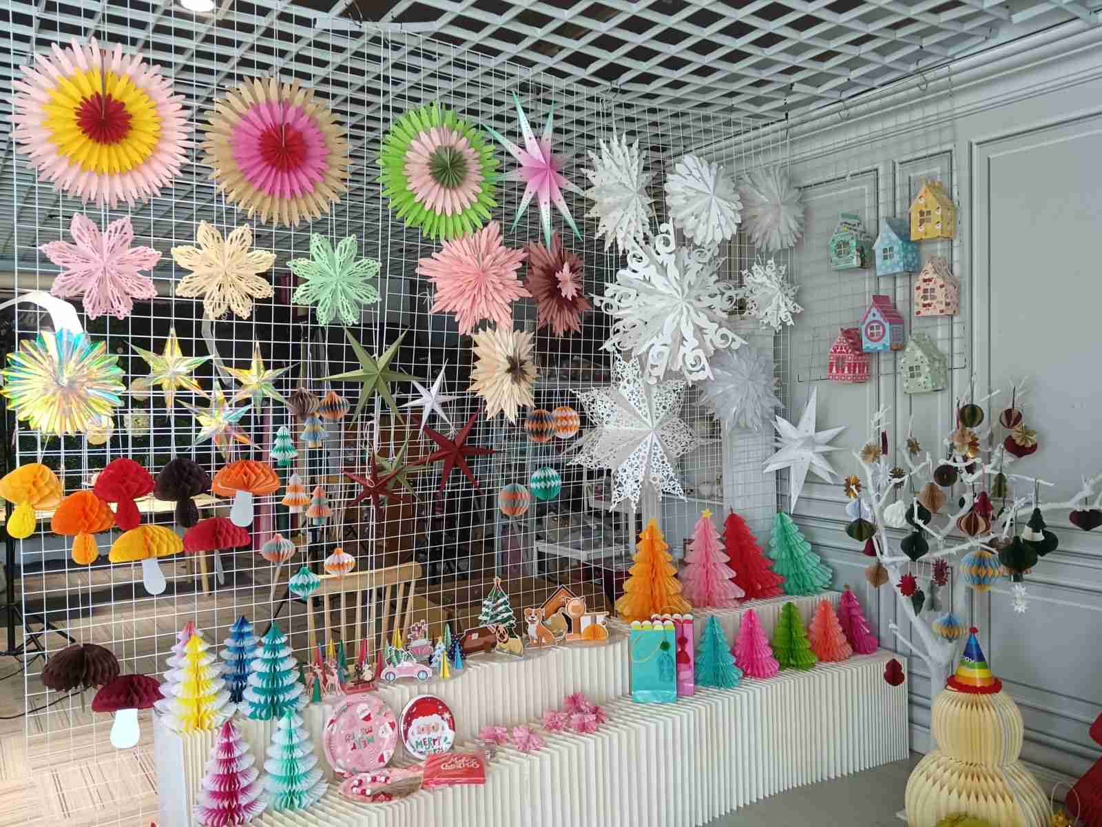 Fashion Paper Decorations for FW 2024 Global Sources Lifestyle Show