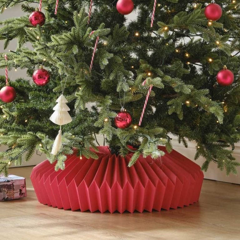 Red Honeycomb Christmas Tree Skirt