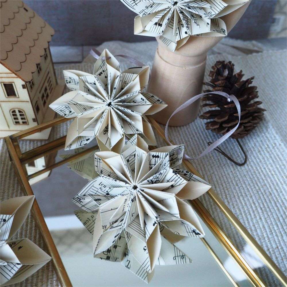 Eco-Friendly Snowflake Flower Christmas Ornament