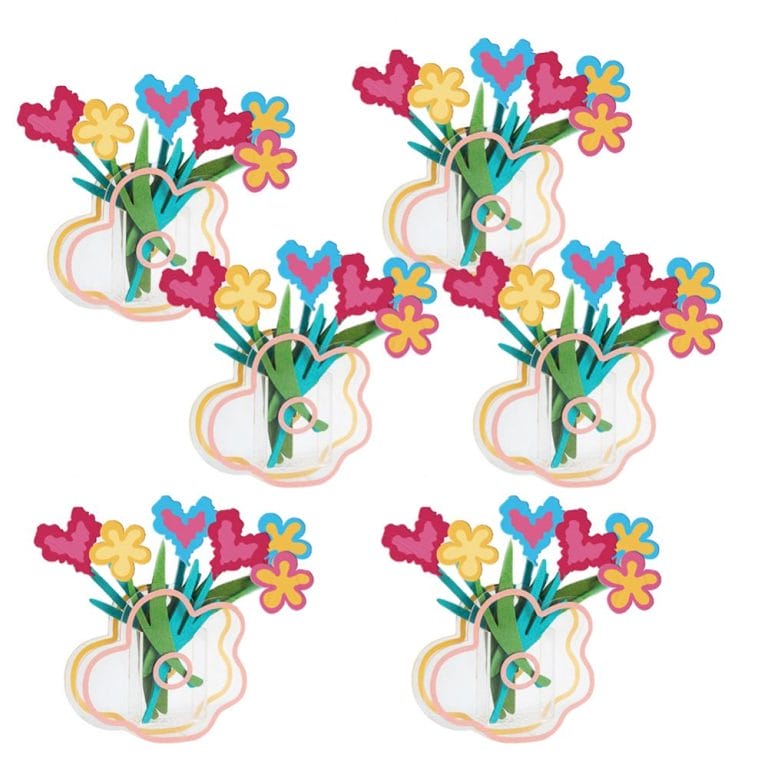 Manufacturer of Valentine's Day Heart Flower Bouquet Decorations