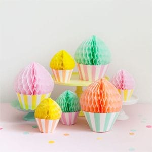 DIY Honeycomb Cupcakes simple to make