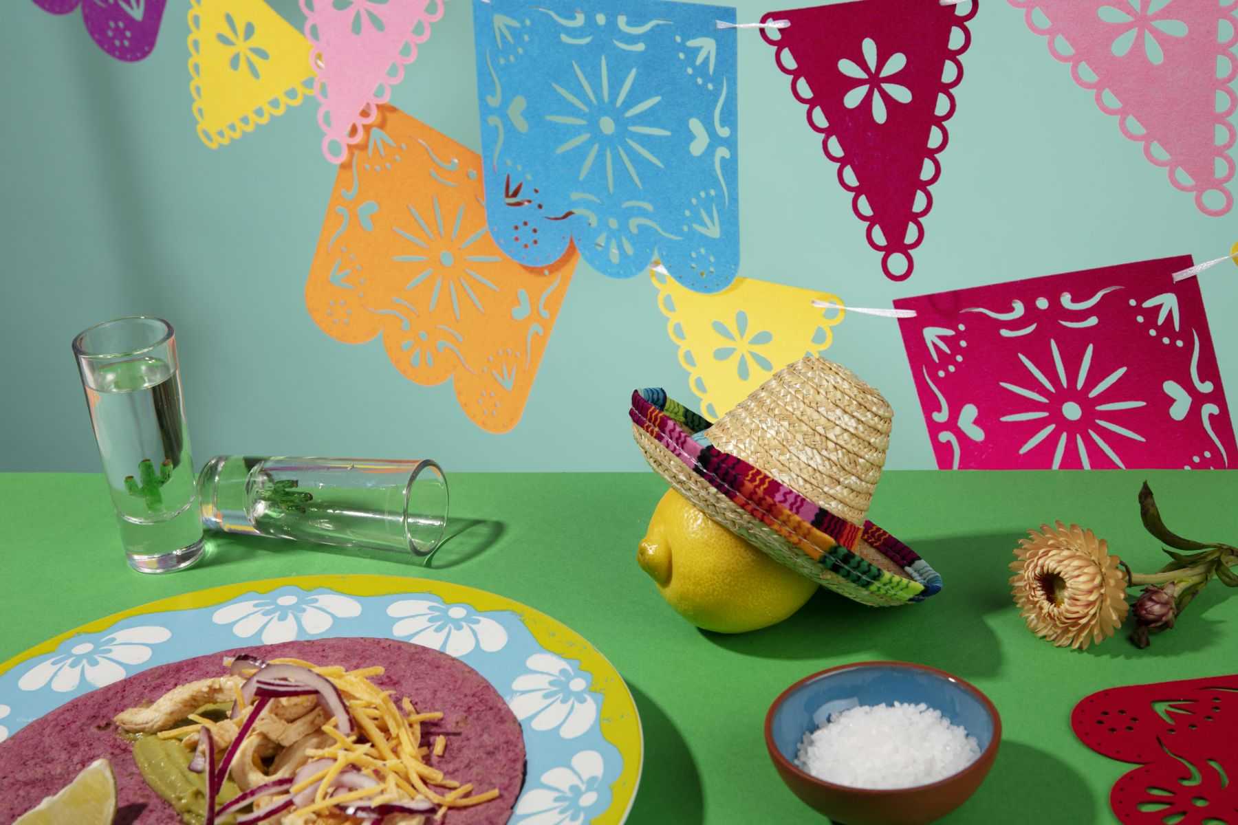 Fiesta Banners mexican party decoration with food