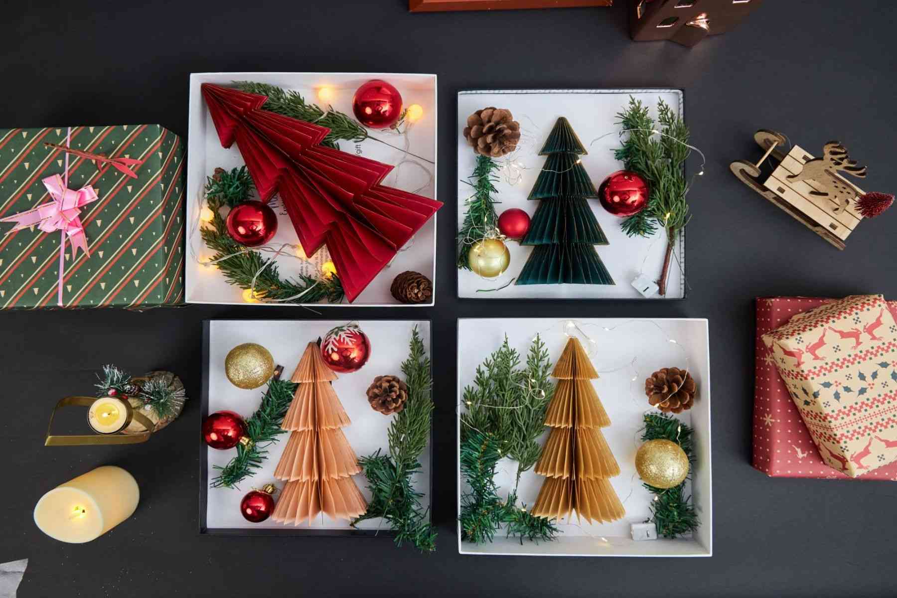 Christmas tree gift set of four