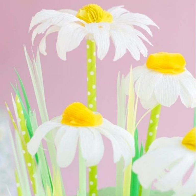 Crepe Paper _ Honeycomb Daisy Cake Topper DIY_yythk (1)