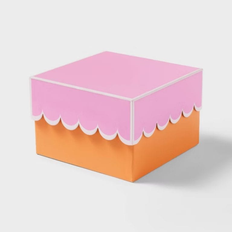 Small Die Cut Scalloped Edge Square Box - Spritz&#8482;, 1 of 4