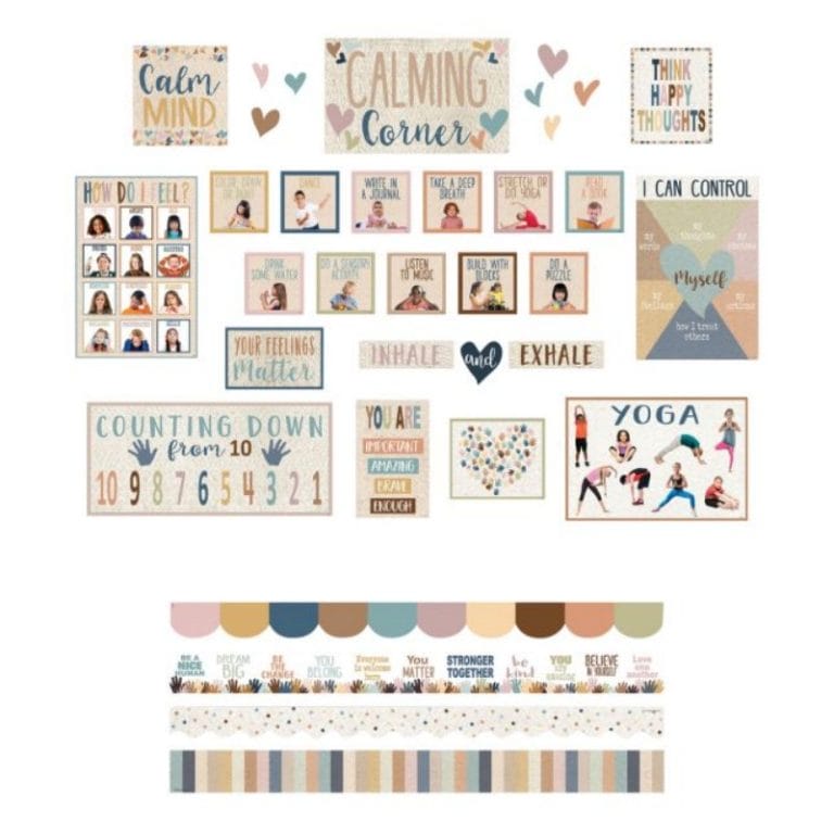 Everyone is Welcome Classroom Décor Set (2)