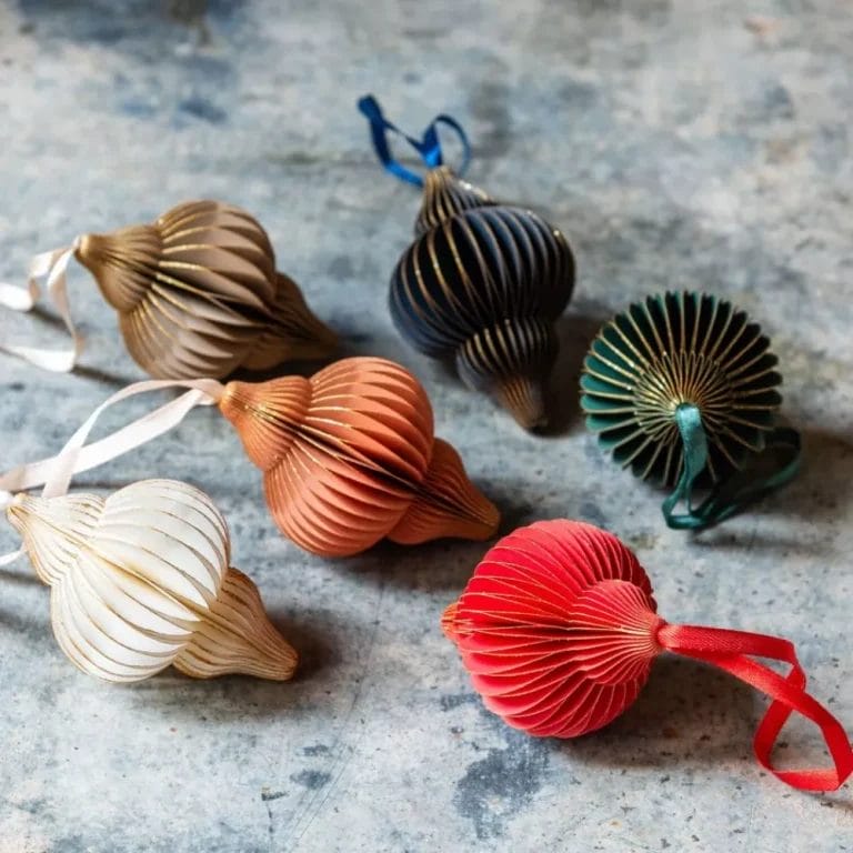 umi1009-umi1011-umi1013-umi1014-umi1015-umi1016-paper-tulip-dec---lead