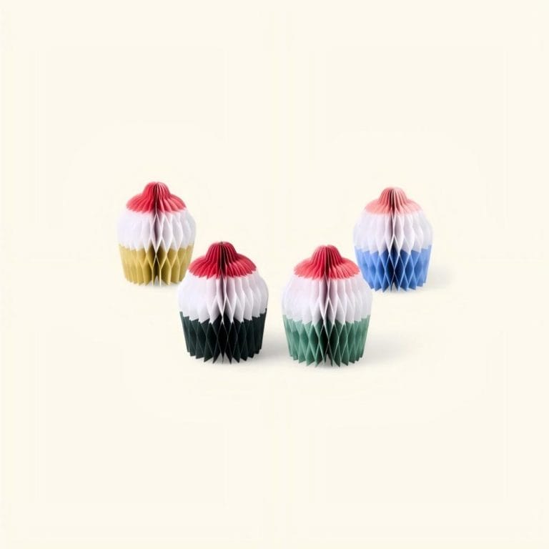 Cupcake table decoration _ Paper. 6.7 x 6 cm