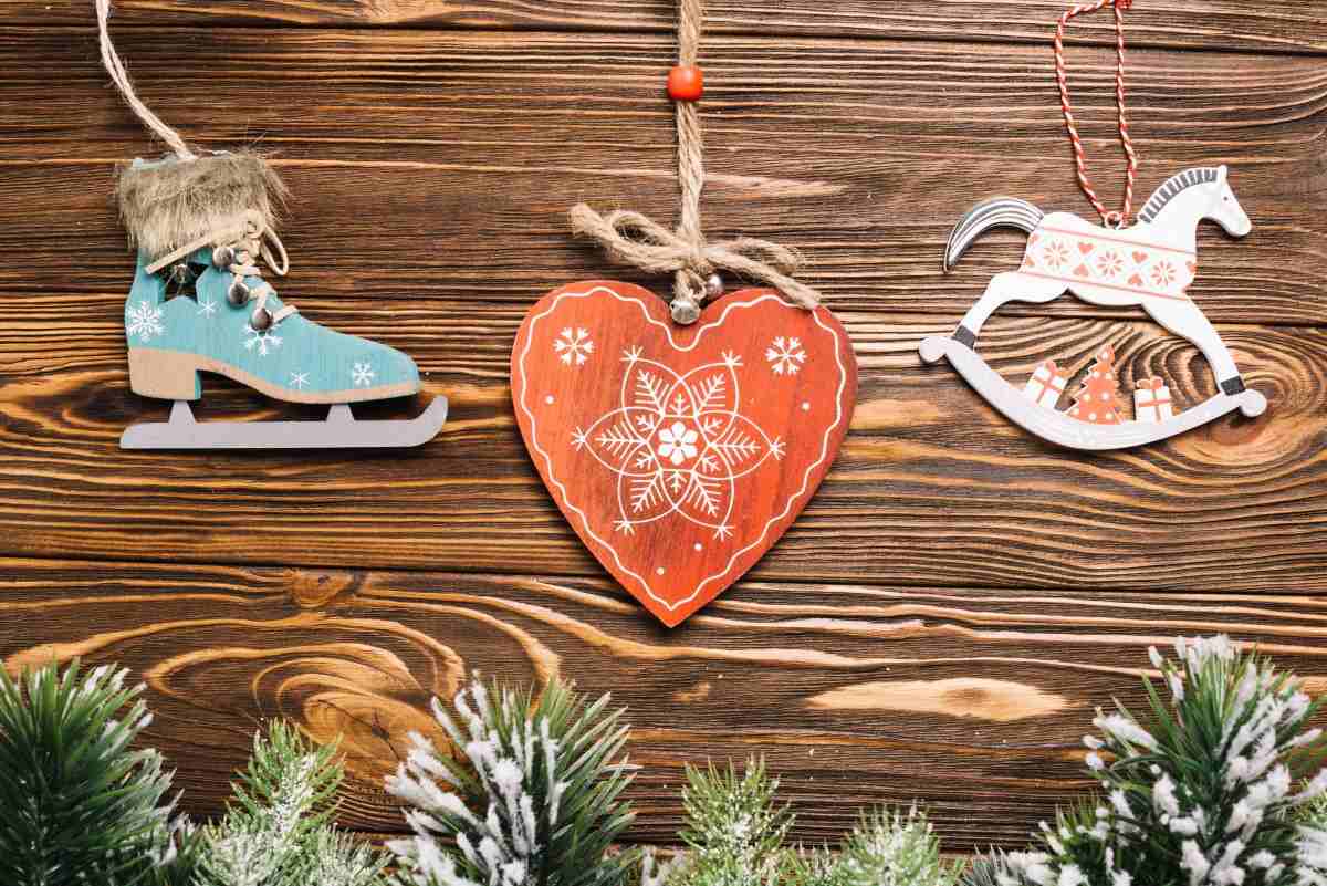 Trendy Unique Christmas Ornament — Laser-Cut Wooden Snowflakes & Ornaments